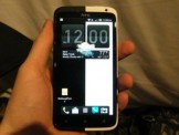 “Dân chơi” One X đen-trắng xuất hiện tại sự kiện HTC
