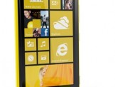 Windows Phone 8 của Nokia có sạc không dây, camera PureView