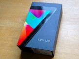 Clip 'toát mồ hôi' mở hộp tablet Nexus 7